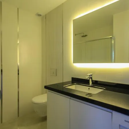 아파트 Twin Towers, Sauna, Swimming Pool, Ajax F Holidays